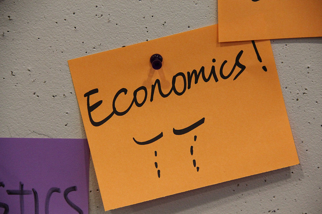 A decade on from the global financial crash: the role of mainstream economics, ideological groupthink and missed opportunities