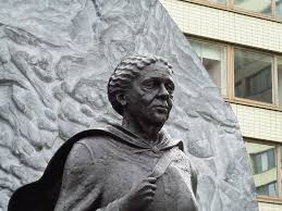 Photo of Mary Seacole statue, Londo